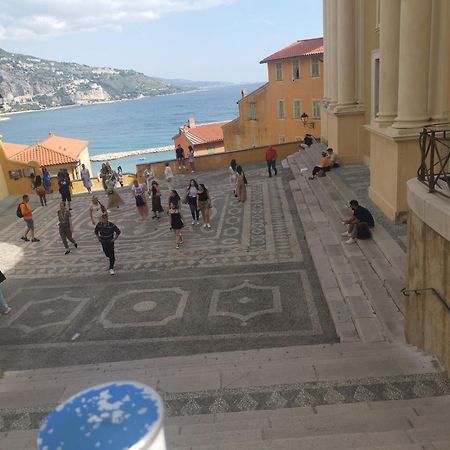 Vieille Ville De Menton Exteriör bild